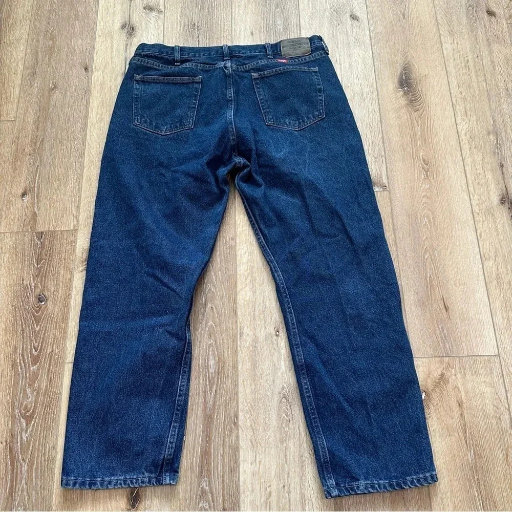 Wrangler Men's Dark Wash Relaxed Fit Denim Jeans Size W40 L30 GUC - Picture 7 of 7